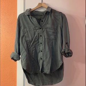 NWOT Universal Thread Green Button Down Shirt